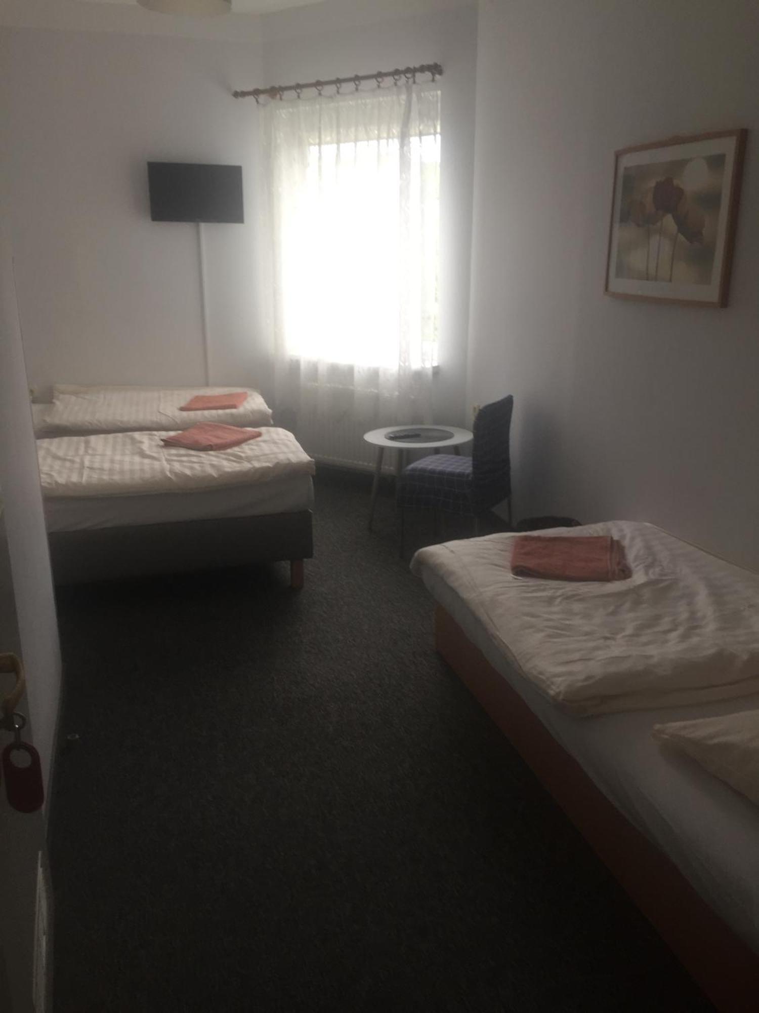 Eden Hotel Wisełka Buitenkant foto